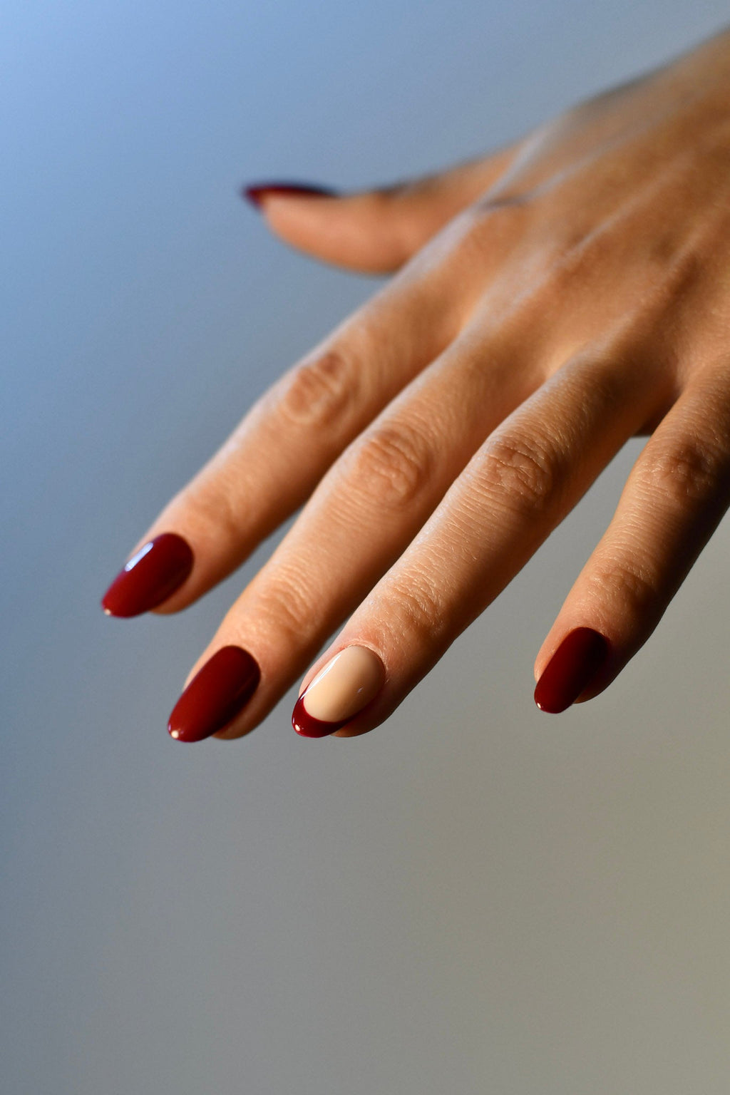 L’Intemporelle – French Manucure Charlotte G