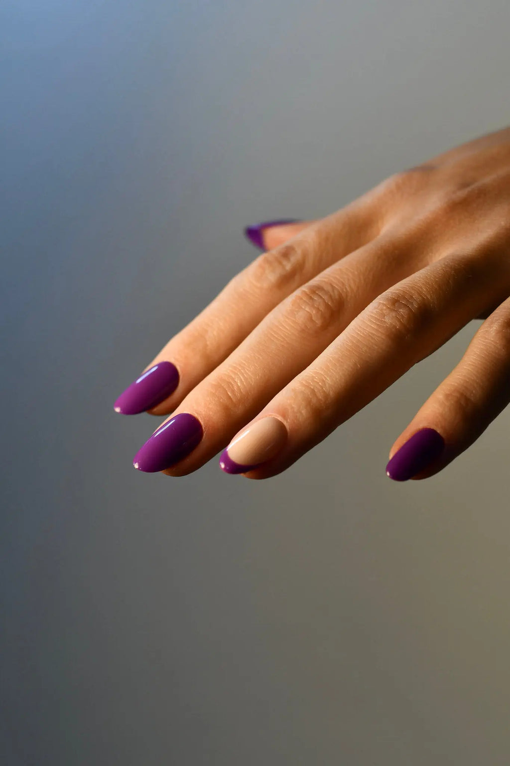 L’Intemporelle – French Manucure Charlotte G