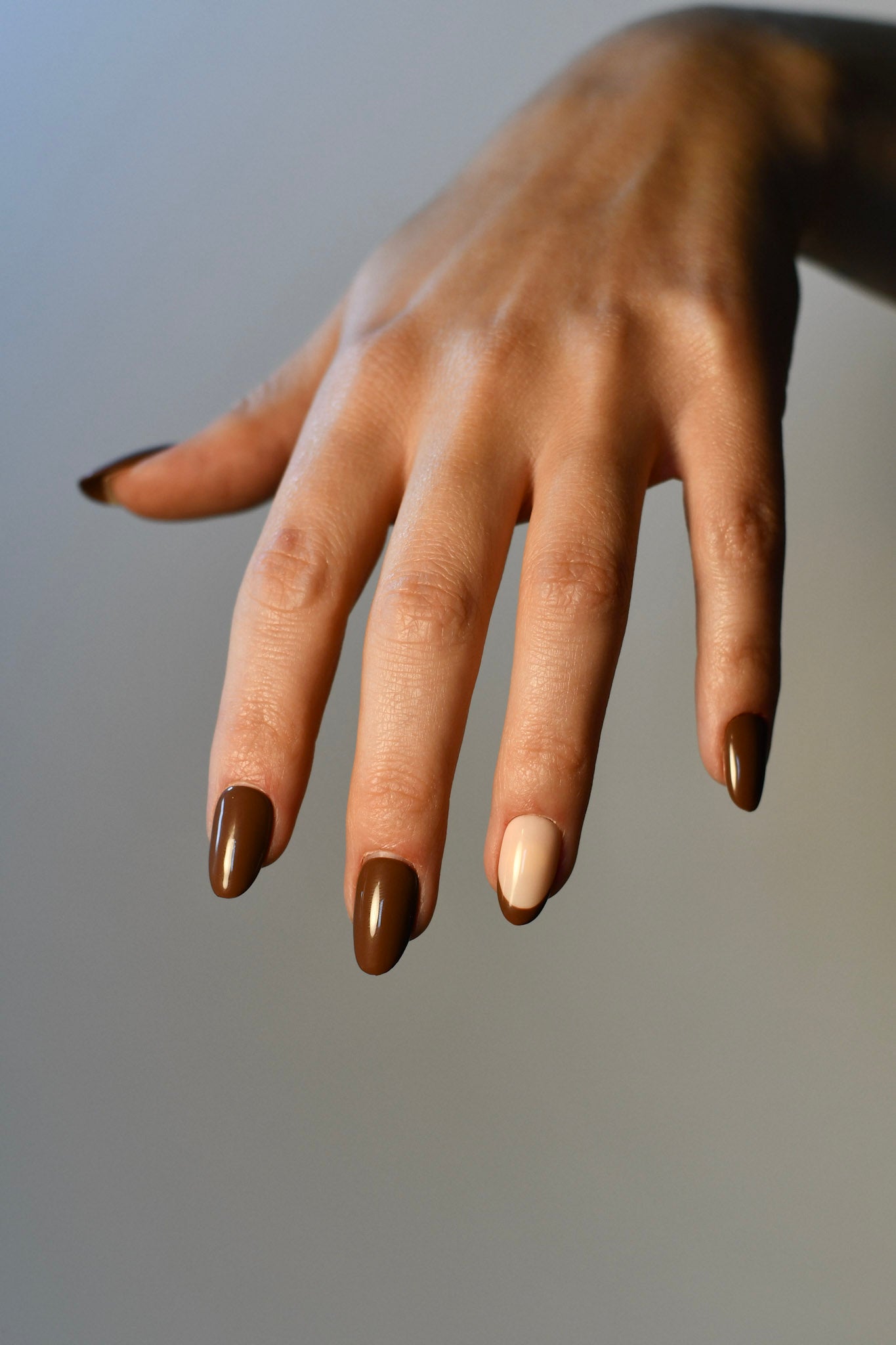 L’Intemporelle – French Manucure