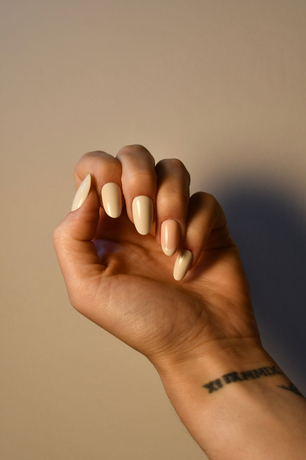 L’Intemporelle – French Manucure