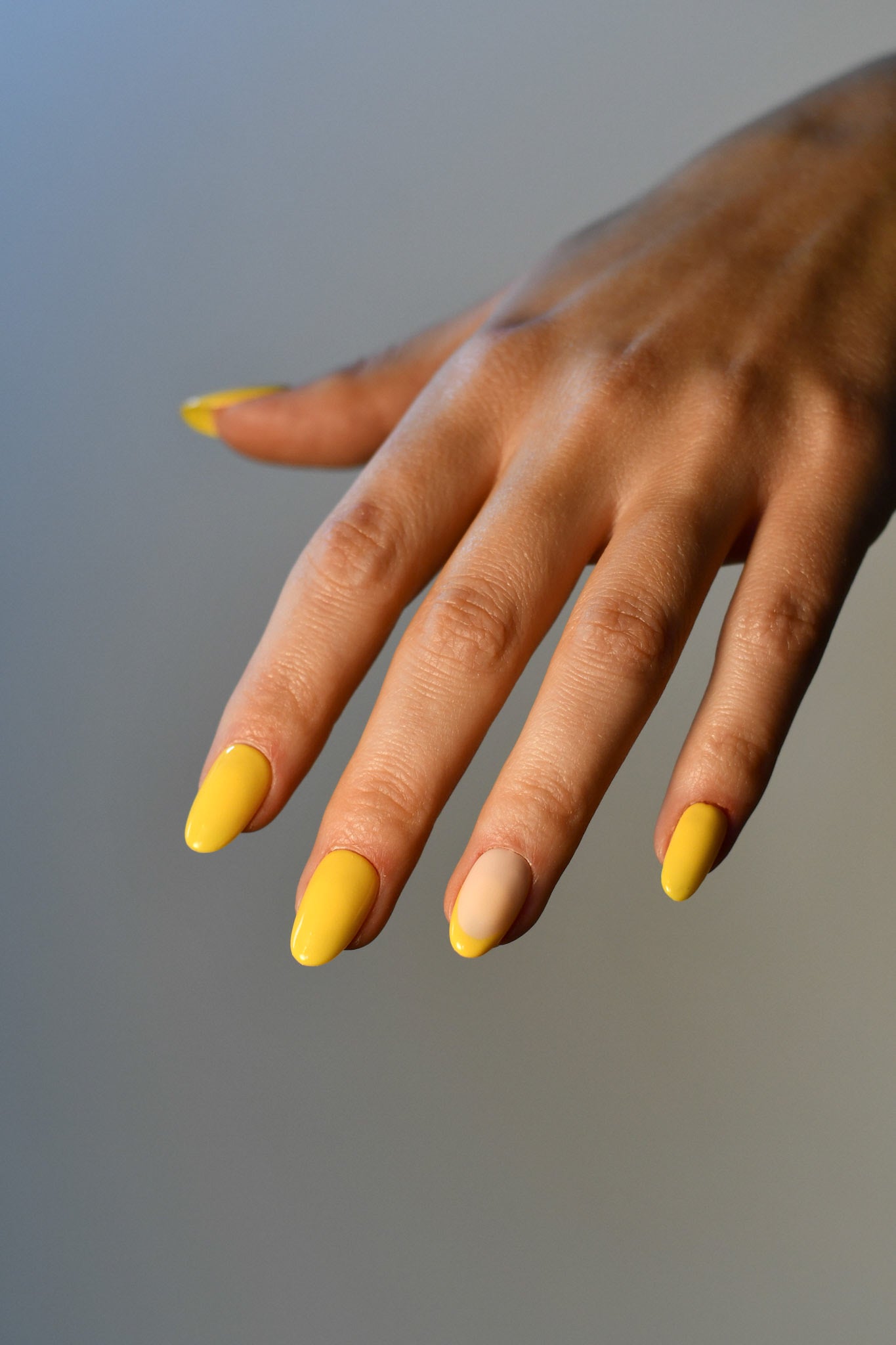 L’Intemporelle – French Manucure