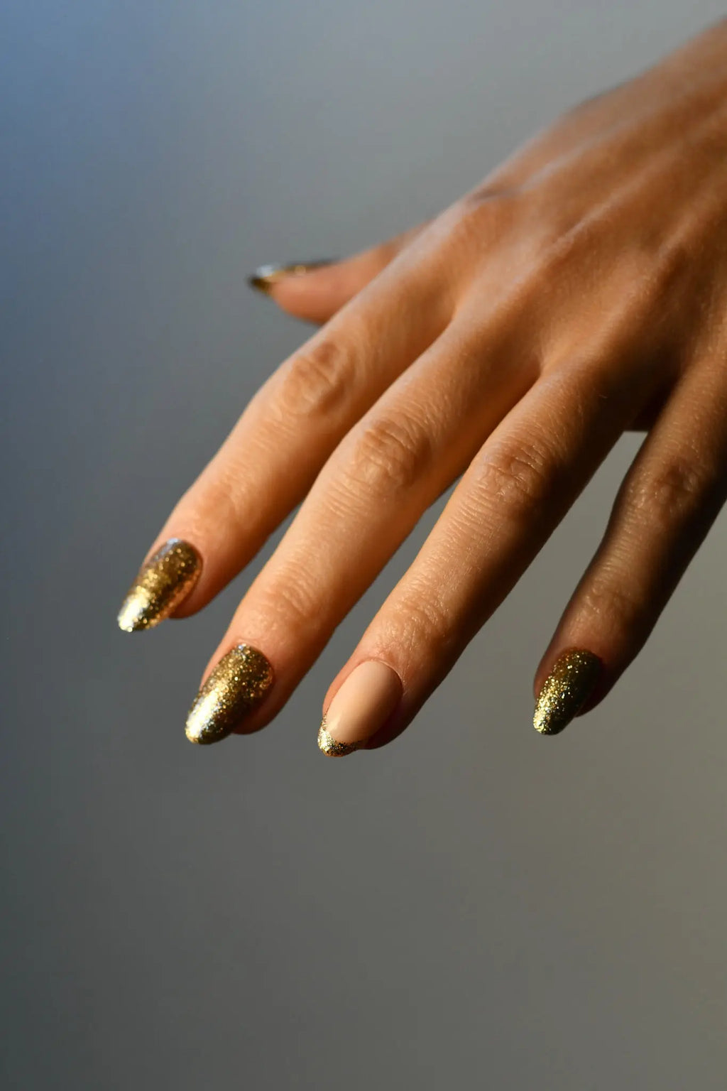 L’Intemporelle – French Manucure Charlotte G